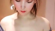 Webcam Asian chick anal masturbation tease