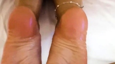 misstressroux oily feet cum on soles onlyfans xxx videos