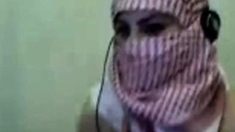 Palestine Arab Hijab Girl show her Big Boobs in Webcam