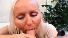 Hot amateur blonde blowjob in HD