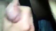 Sexo Bareback no Banheiro do Bar com Latinos Amadores