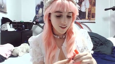 Hot amateur webcam teen masturbates for their fans