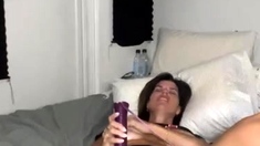 Love Chat Big Boobs Brunette Masturbating For Cam