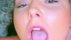 Amateur Cute Brunette Facial