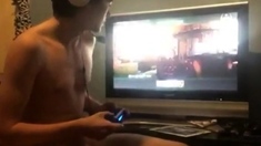 Wanking + Call of Duty