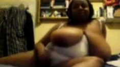 Big Titty Black BBW Playing on Cam